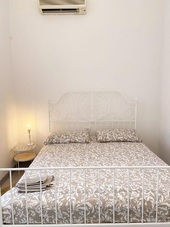 Paggeria Apartment Парма Экстерьер фото